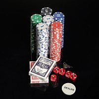 Покер в металлическом кейсе (2 колоды карт, 300 фишек с/номин, 5 кубиков), 21*39,5 см, 452696 iQSclub магазин настольных и развивающих игр