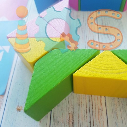 Набор из цветных треугольников с карточками заданиями 3+ iQSclub магазин настольных и развивающих игр фото 5